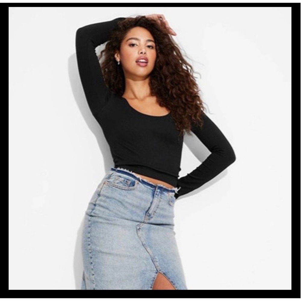 Wild Fable Seamless Ribbed Long Sleeve Crop Top Womens L Black Scoop Neck